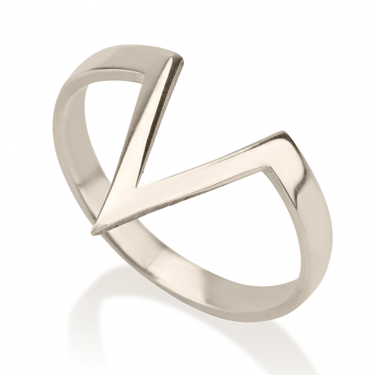 V Shaped Ring
