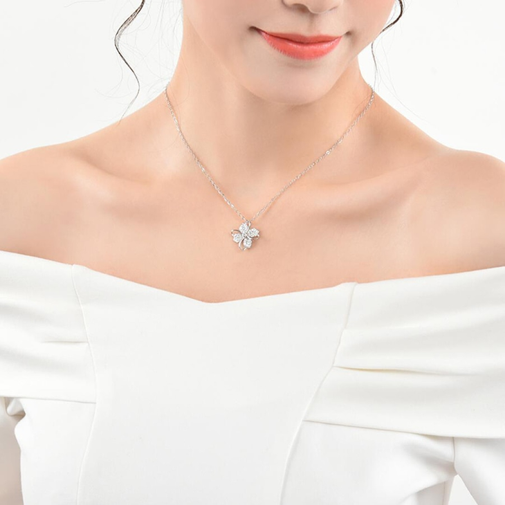 Flower Pendant Necklace