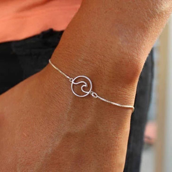 Circle Wave Bracelet